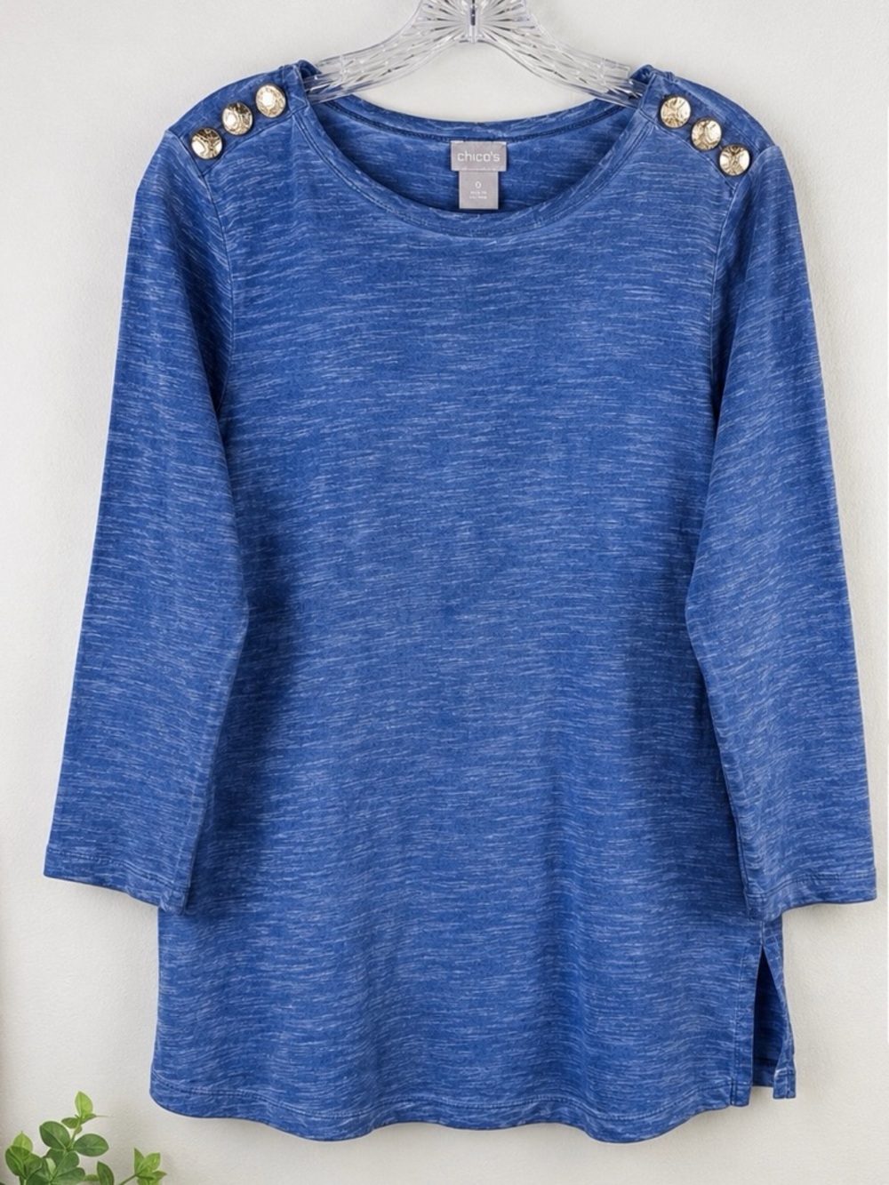 Chico's Heathered Blue Slub Knit Tunic‎ Top Mixed Metal Button Shoulder Small